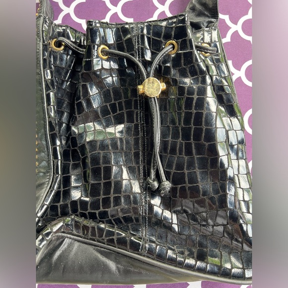 Women’s Black Leather Pocketbook Satchel with studs - Picture 2 of 5